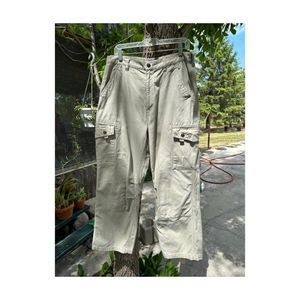 Vtg | 90s Boardsports Randy River Beige Cargo Pants Wide Straight Leg Cotton 34